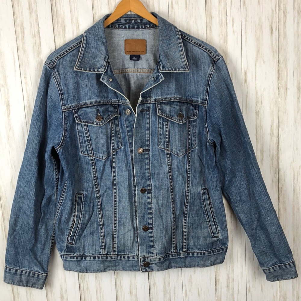 Vintage GAP Distressed Faded 100% Cotton Denim Button Down Jean Jacket Mens L